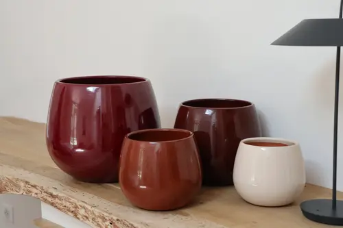 Pot rond en terre émaillée coloris cerise Les Poteries d'Albi Cancale - Ø 21 x H 21 cm