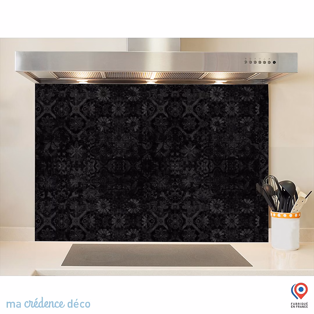 Crédence cuisine fond de hotte Carrelage et arabesque Noir – Verre trempé, L 90 cm x H 70 cm, MaCrédenceDéco