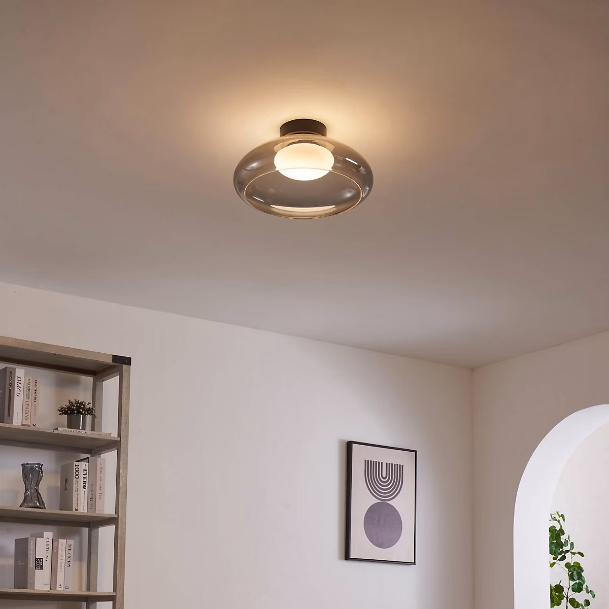 Eclairage LED rond ultra tendance avec abat | jour en verre fumé – Théoria