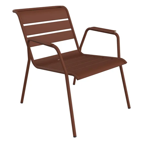 Fauteuil Lounge Monceau coloris rouge en acier Fermob - 87 x 77 cm