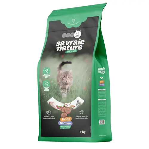 Croquettes light chat sénior dinde & sardine réduites en céréales Sa Vraie Nature - 5 kg