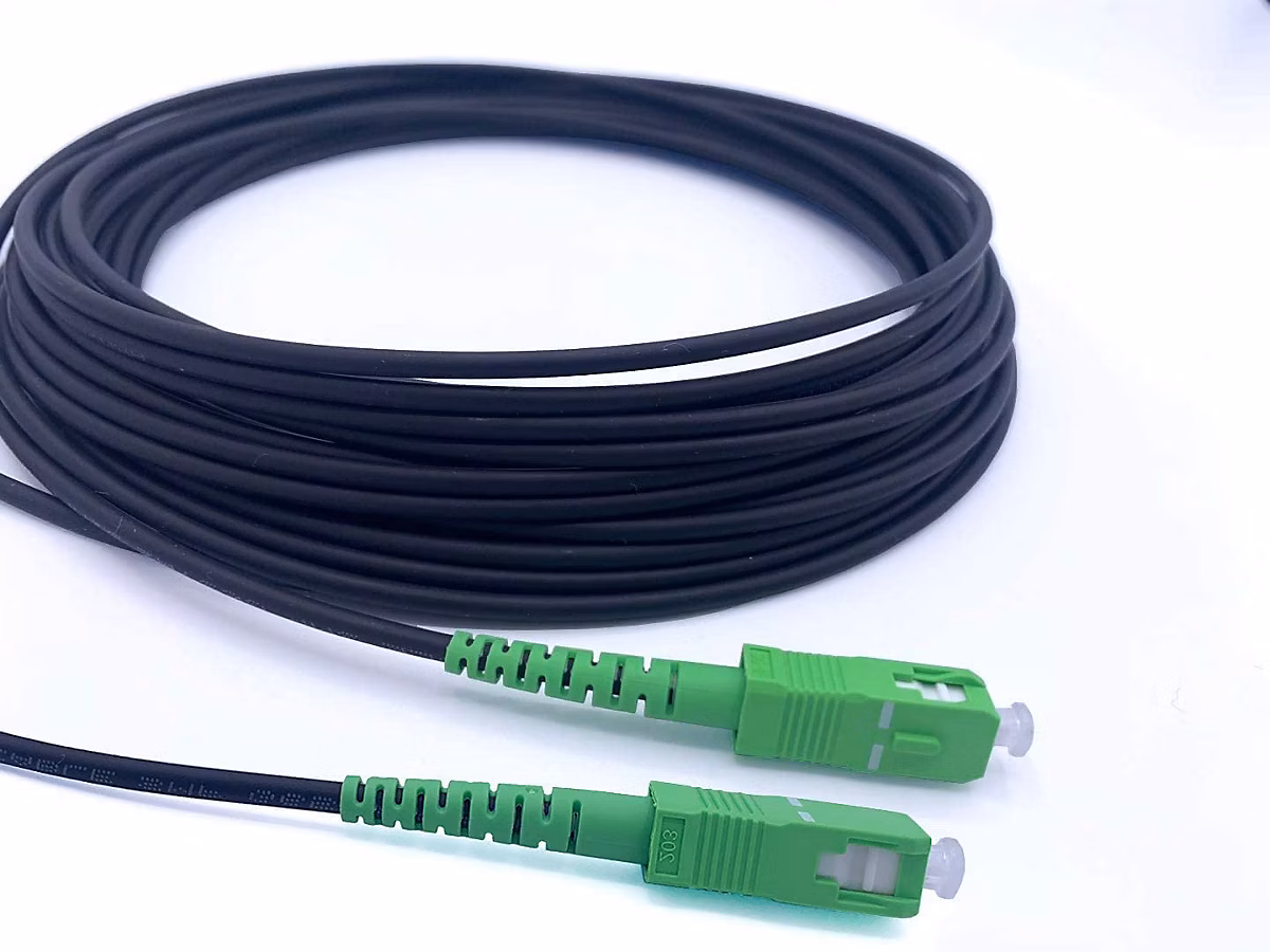 Elfcam – Fibre Optique 40m (Noir, Blindé Acier), SC/APC-SC/APC, OS2 Monomode, Étanche, Int./Ext.