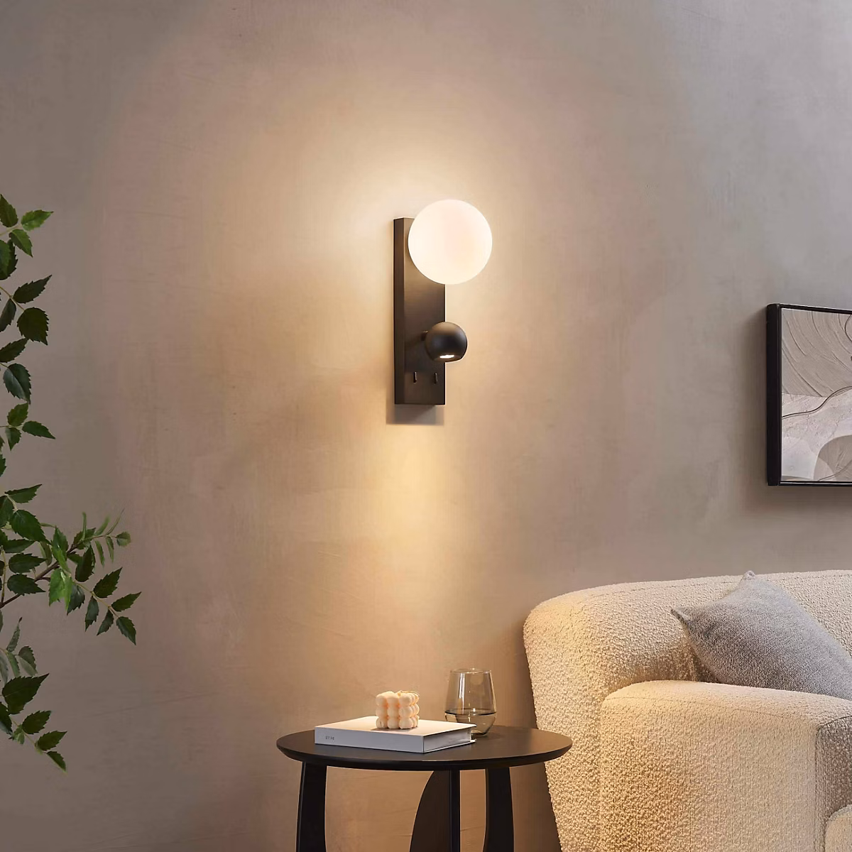 Applique LED noire double éclairage liseuse et verre blanc – Avelysa