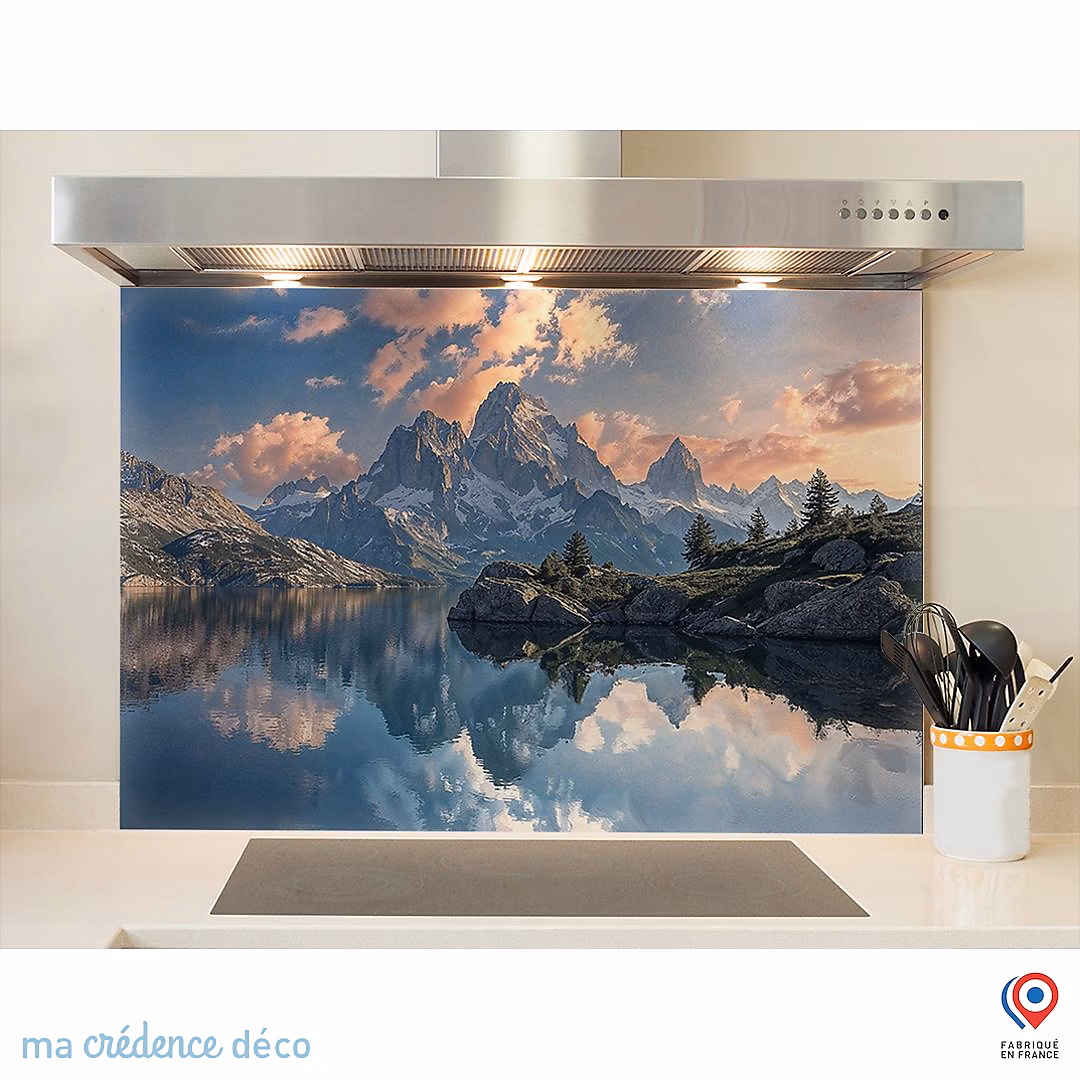 Crédence cuisine fond de hotte Lac de haute montagne | Verre trempé – L 60 cm x H 45 cm – MaCrédenceDéco