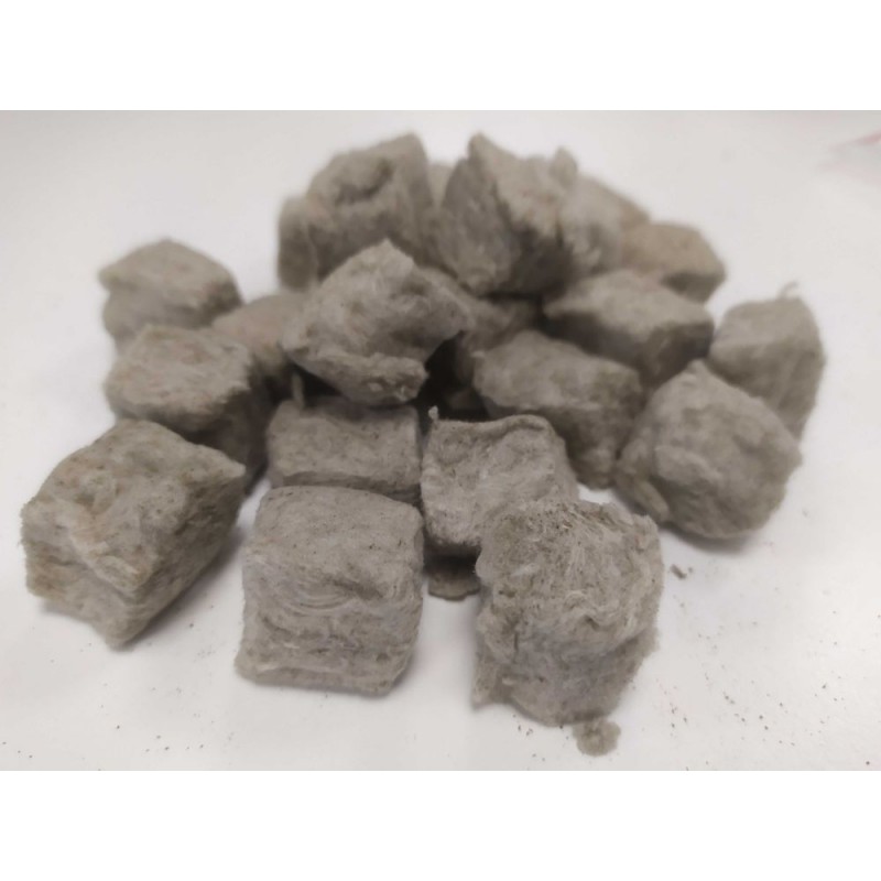 Cubes de rétention d'eau pour plantations