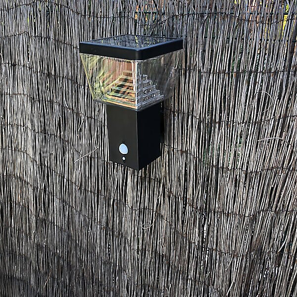 Luminaire et éclairage intérieur – Applique extérieure solaire LIBERTY avec détecteur de mouvements