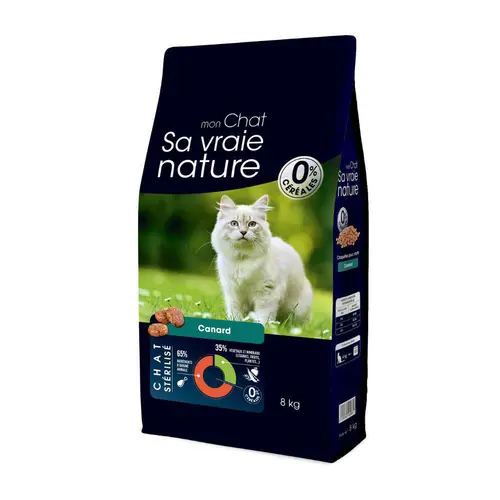 Croquettes sans céréales pour chat stérilisé au canard Sa Vraie Nature - 8 kg